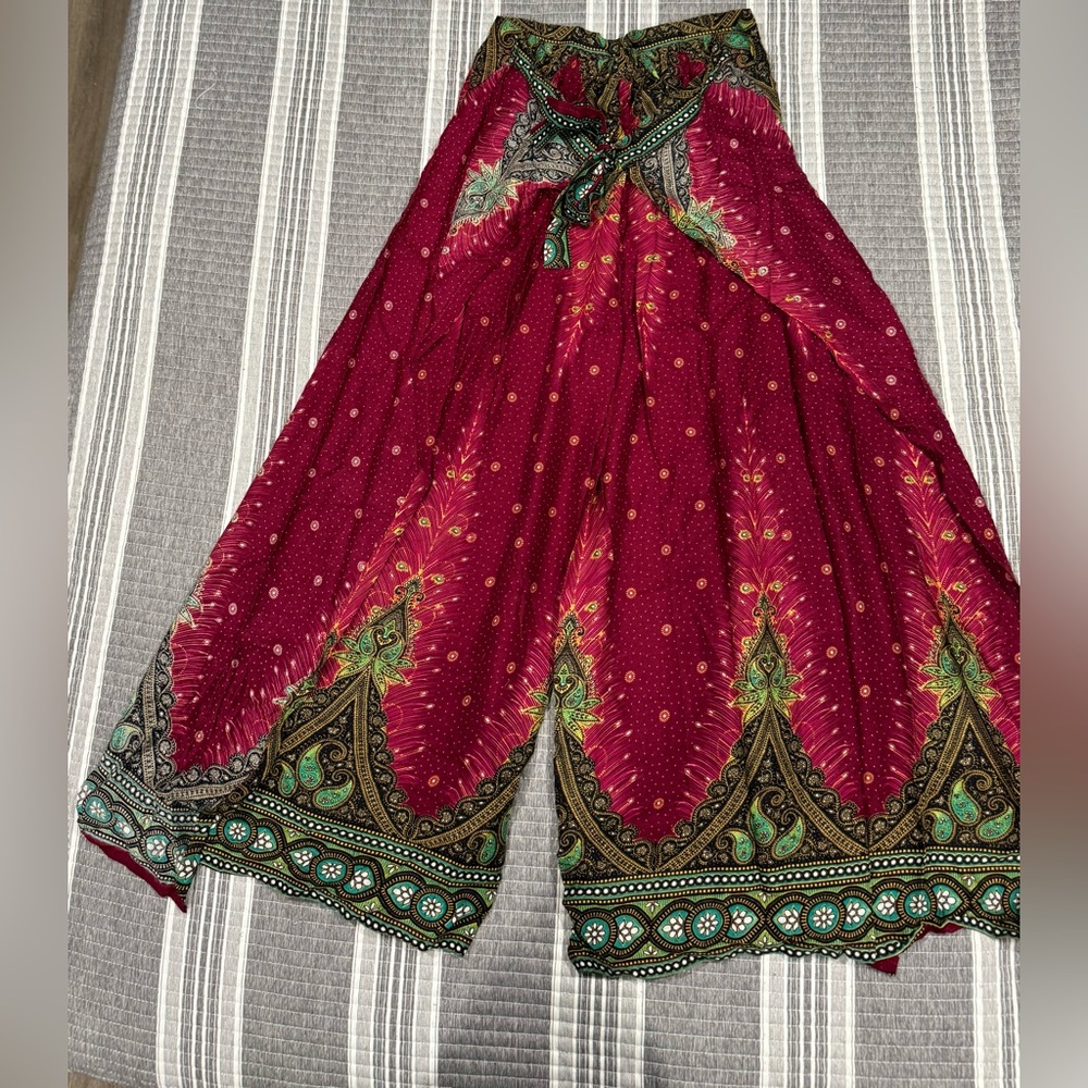 Bohemian Red and Green Wide-Leg Pants w/ Slits